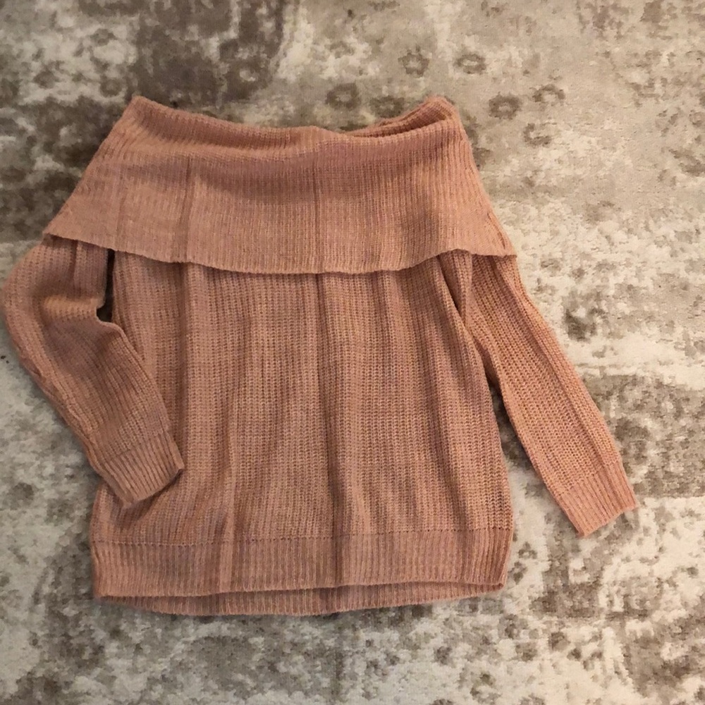 Light pink sweater
